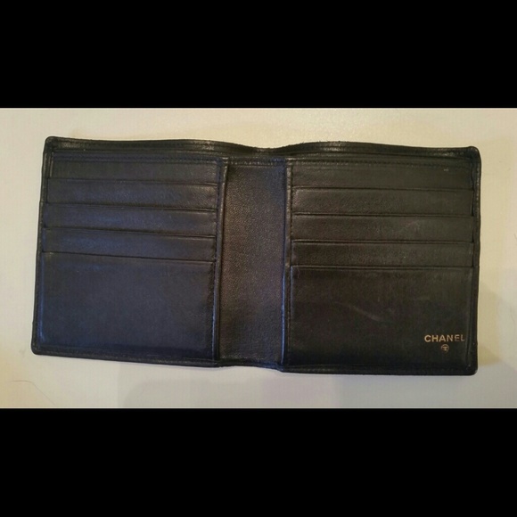 Authentic Chanel Wallet - Picture 3 of 4