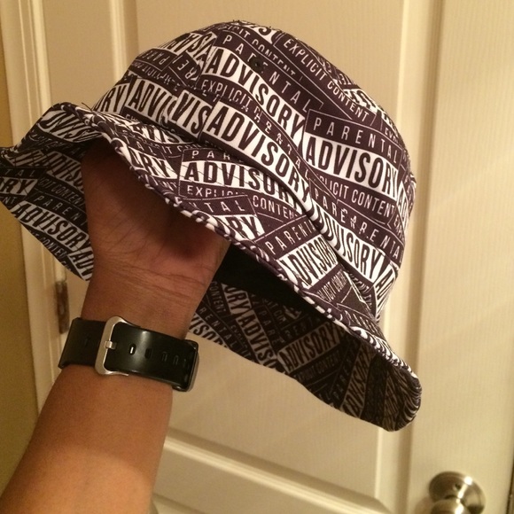 Bucket Hat - Picture 2 of 3