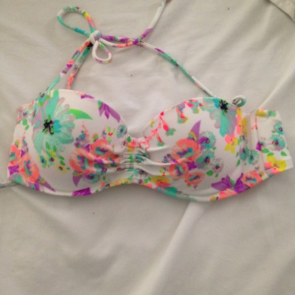 Victoria Secret Bikini Top