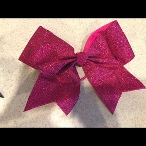Cheer bow