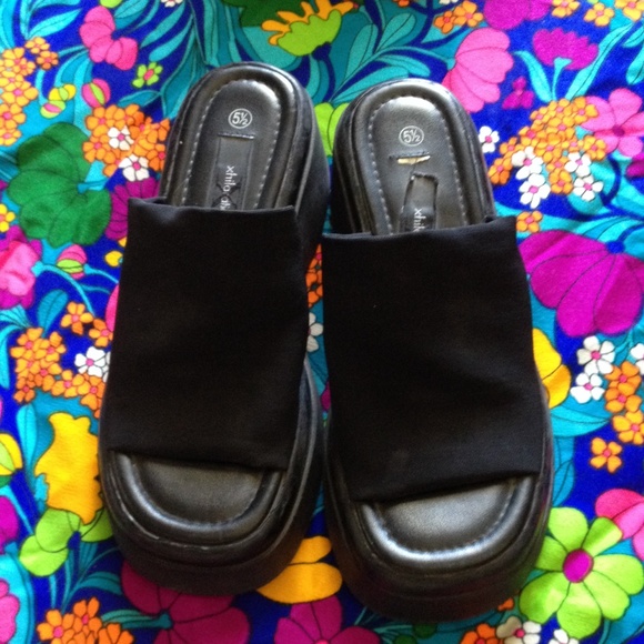 💙SOLD💙 - Picture 2 of 3