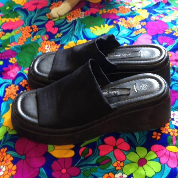 💙SOLD💙 - Picture 3 of 3