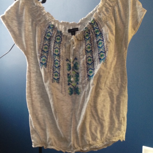 American Eagle top