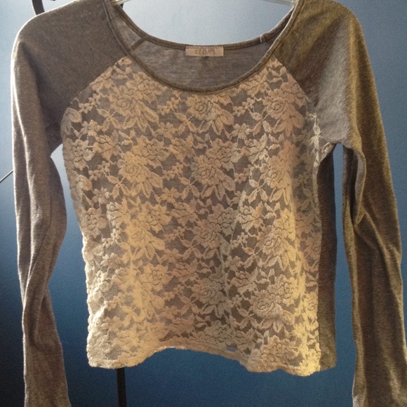 Delia*s Floral lace top
