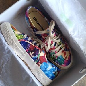 superga flower