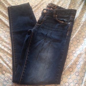 Dark wash skinny jeans