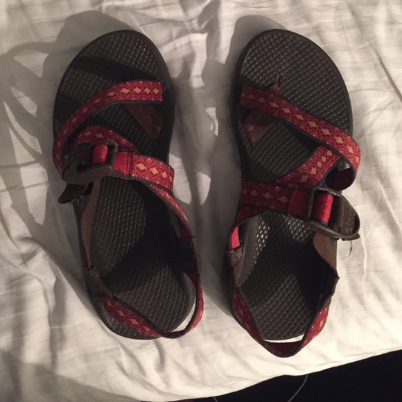 Chili Chaco women's size 6