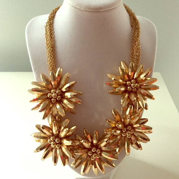 Fun & bold gold flower statement necklace!