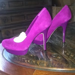 Never worn Jessica Simpson magenta pumps😍!