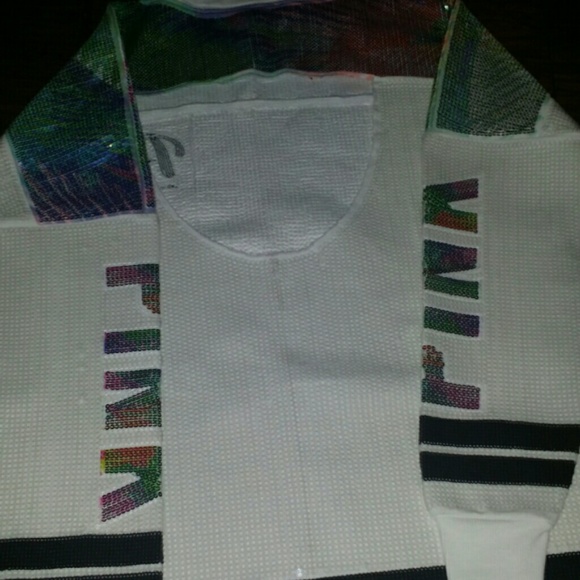 Exclusive Varsity Crew limited spring break ED - Picture 2 of 4