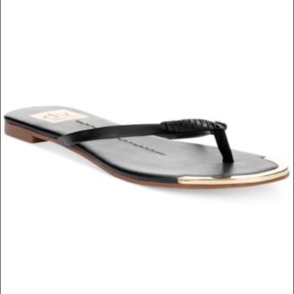 Dolce Vita Shoes - COMING SOON DOLCE VITA silver flip flop sandal 7.5