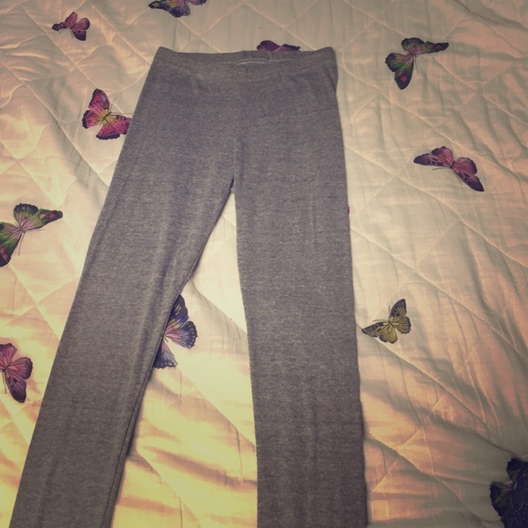 Grey leggings