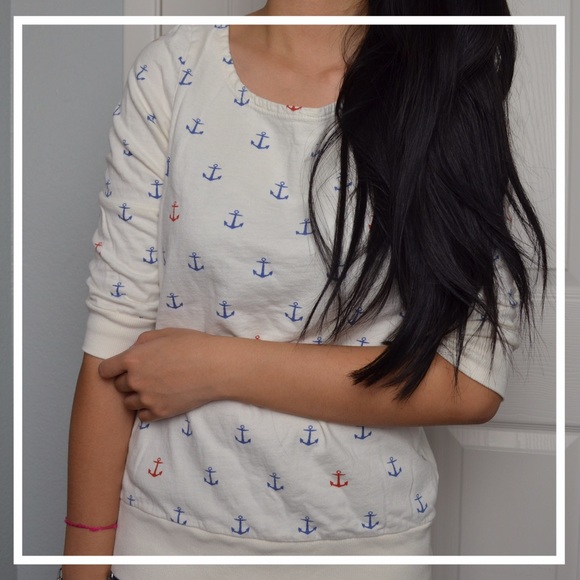 Off White Half Sleeve Top ⚓️