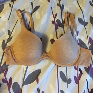 Victorias Secret T-shirt Bra