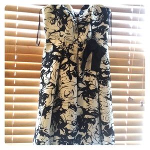 Lovely formal dress for numerous occasions 👗