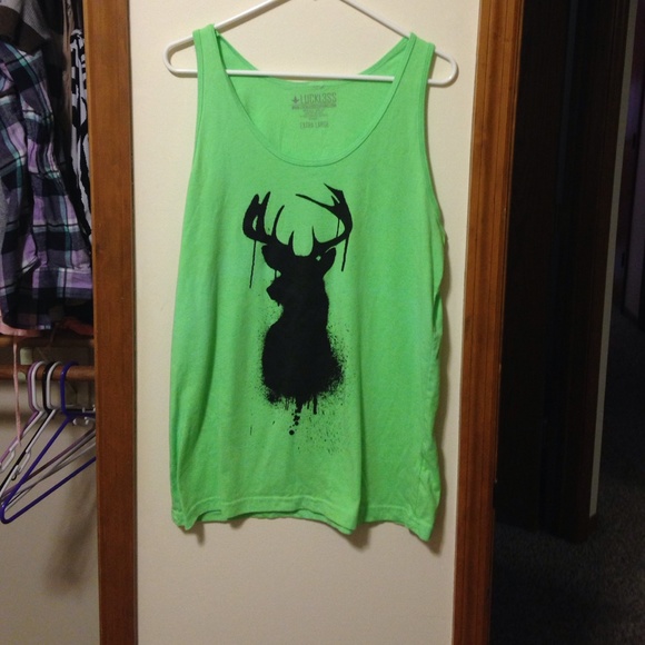 Neon green deer tank. Country girls !