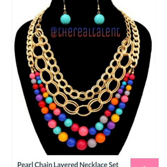 Pearl layered NECKLACE set