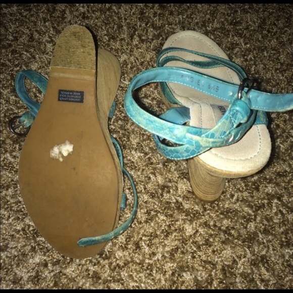 Wedges - Picture 2 of 3