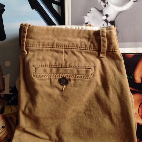 abercrombie chino pants