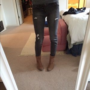 Forever 21 faded black distressed skinny jeans