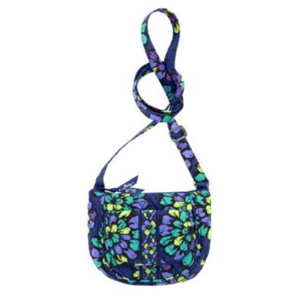 ✨BNWT Vera Bradley Lizzy Crossbody