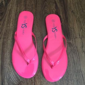 Yosi Samra patent-leather sandal