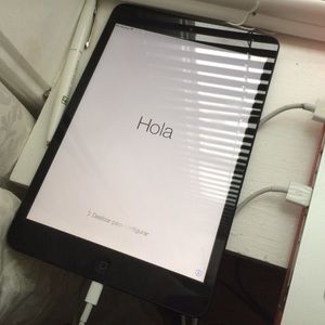 Mint condition iPad mini 1st generation.