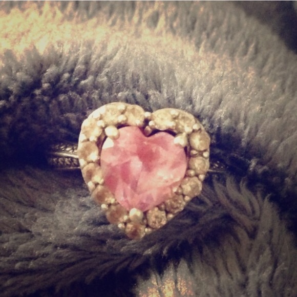 Kay Jewelers Jewelry - Kay jewelers ring pink heart
