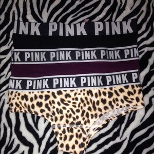 NWT Pink Logo Cheeksters🎉 x3