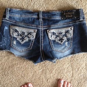 Low rise antique river Jean shorts