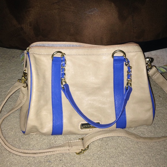 💥FLASH SALE💥 Steve Madden nude/beige handbag