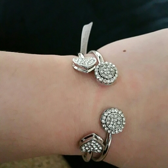 Pave bangle set 2pcs