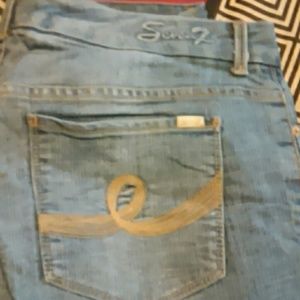 Seven Jeans