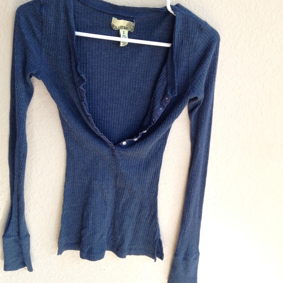 Long sleeve knit shirt