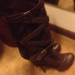 Brown boots