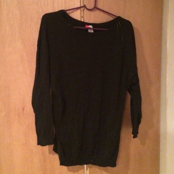 Black shirt