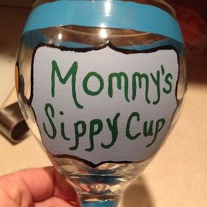 New mommy painted wine glass