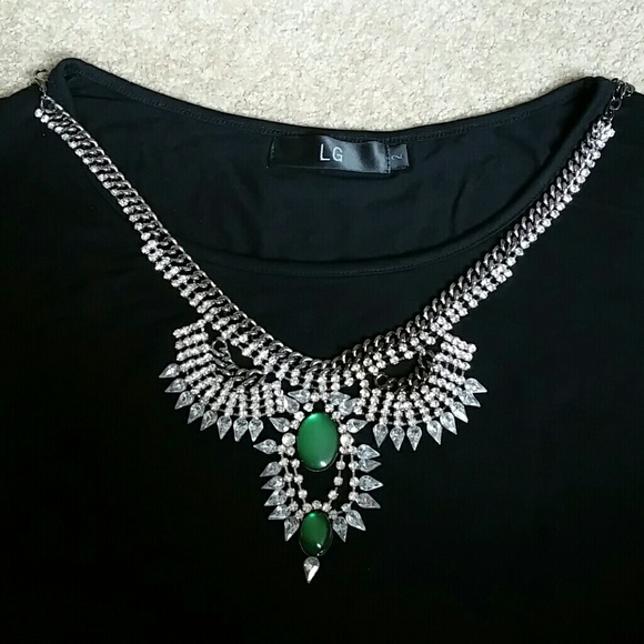 Green stone statement necklace