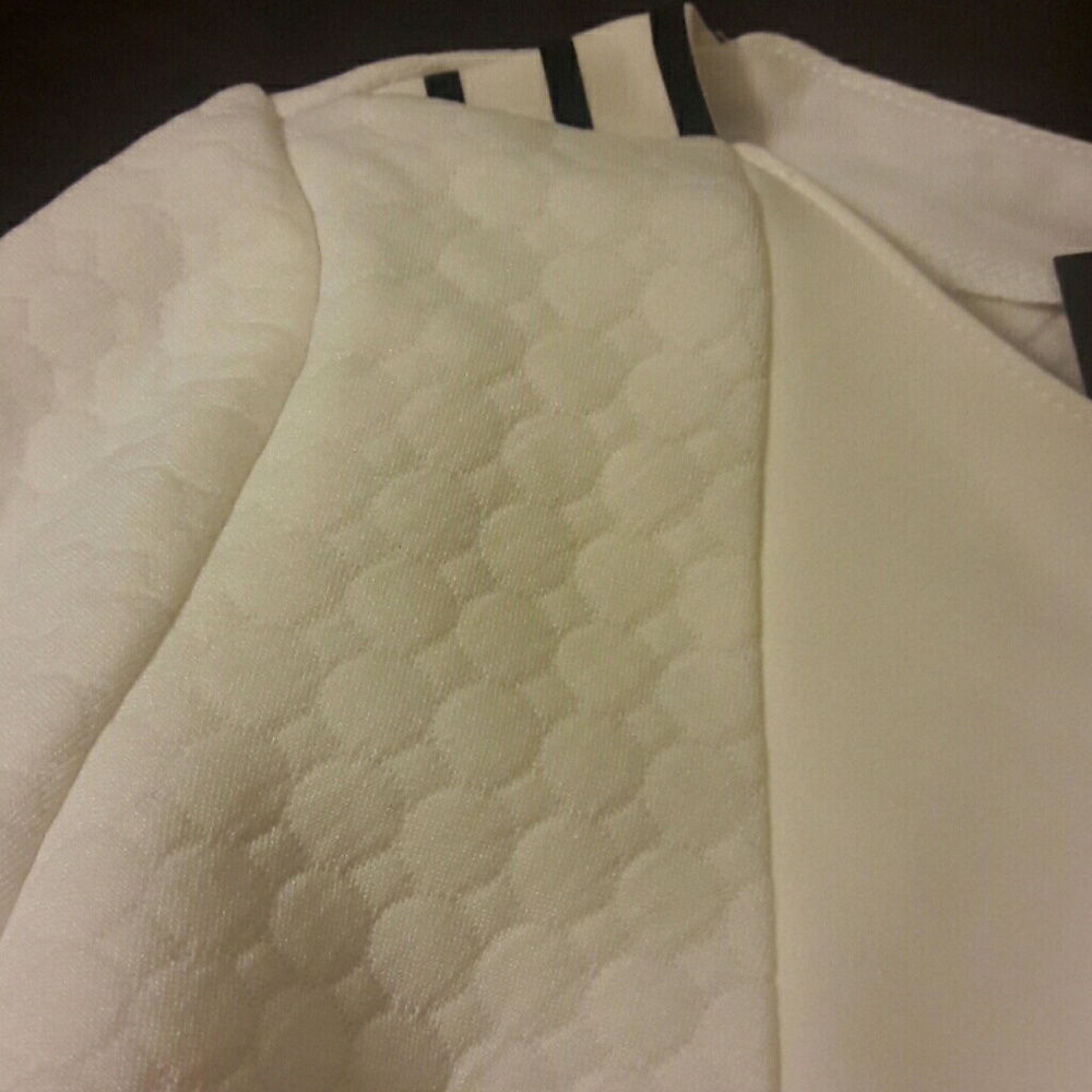 Quilted Scuba Top - Picture 7 of 8