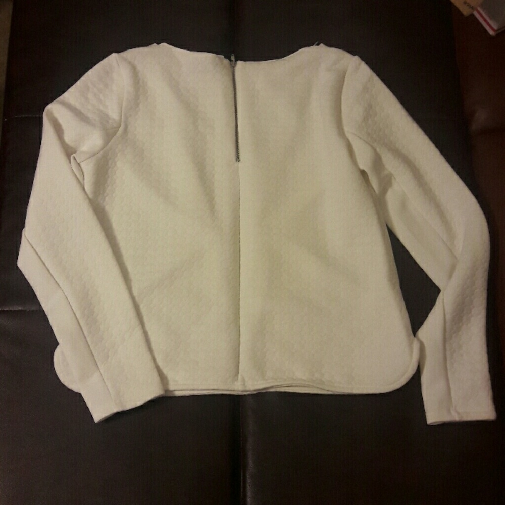 Quilted Scuba Top - Picture 8 of 8