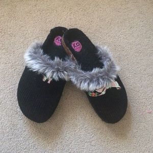 Rocket dog fur lined slip on