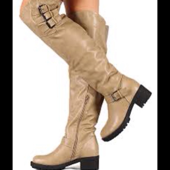 NEW🎉 GORGEOUS LIGHT KHAKI KNEE HIGH BOOTS