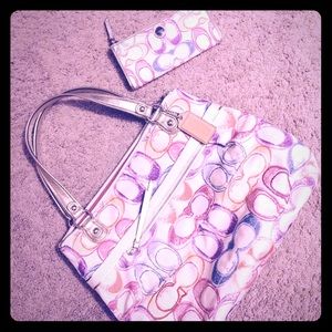 AUTHENTIC Coach handbag and matching wallet.