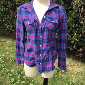 💥sold💥Great everyday top