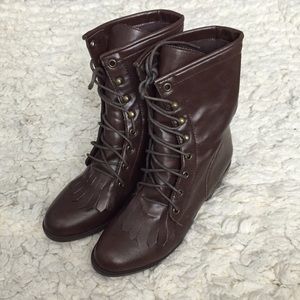 Steve Madden brown justin boots