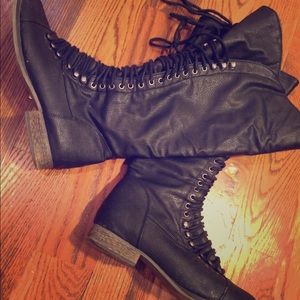 🔴🔴🔴BLACK TALL BOOTS
