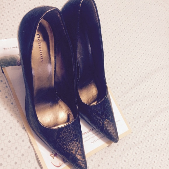 High heel shoes