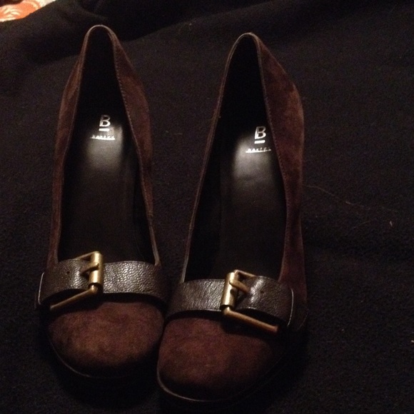 Brown suede heels