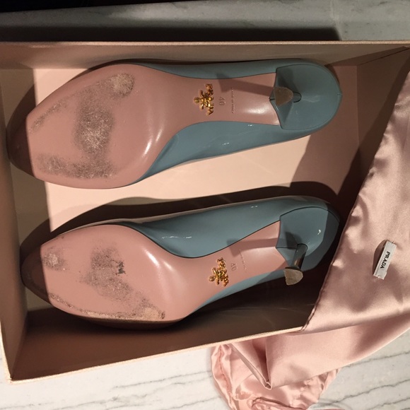 PRADA Women PRADA Pumps, worn ONCE - size 40