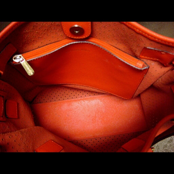 SOLD on eBy Rare MICHAEL KORS Hamilton Lock Purse - Picture 2 of 4